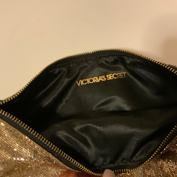 Victoria’s Secret Fold Over Makeup Bag - Picture 5 of 6